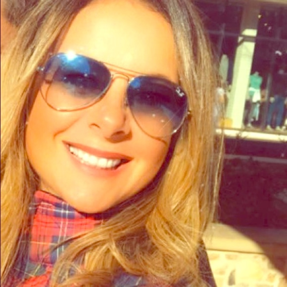 Meet your Posher, Mariana